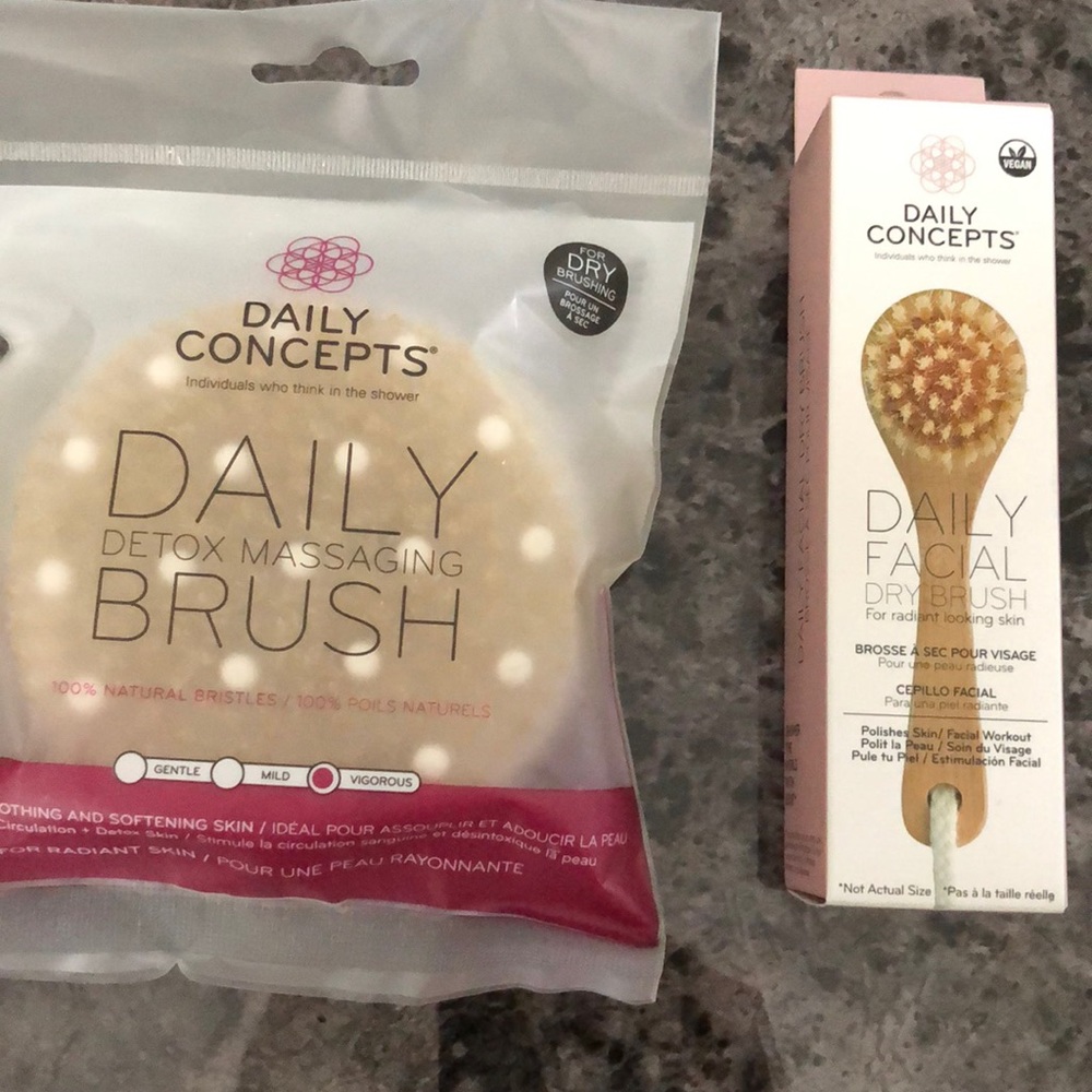 Dry brushes